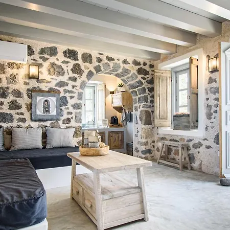 Pavlaina Complex Of Traditional Residences In Nisyros. Enjoy The Garden And The Sea View