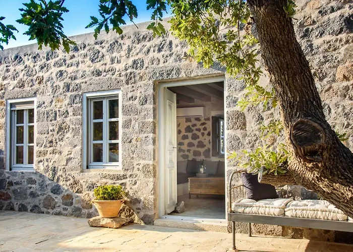Pavlaina Complex Of Traditional Residences In Nisyros. Enjoy The Garden And The Sea View *
