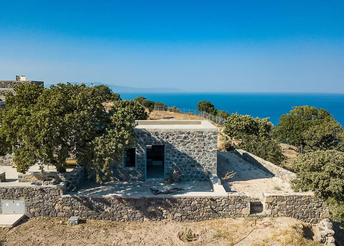 Διαμέρισμα Pavlaina Complex Of Traditional Residences In Nisyros. Enjoy The Garden And The Sea View *