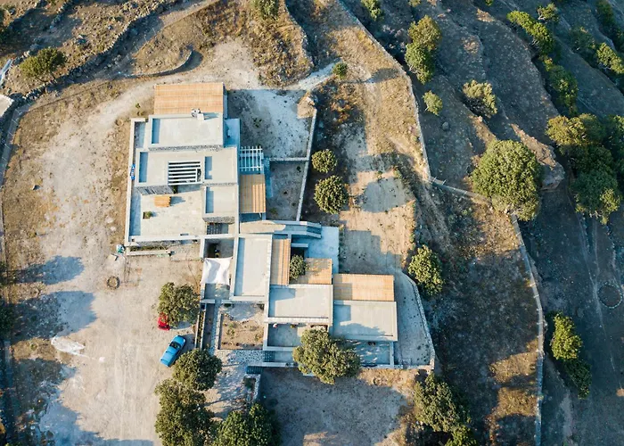 Pavlaina Complex Of Traditional Residences In Nisyros. Enjoy The Garden And The Sea View Διαμέρισμα Εμπορειός