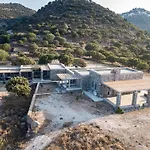Διαμέρισμα Pavlaina Complex Of Traditional Residences In Nisyros. Enjoy The Garden And The Sea View *