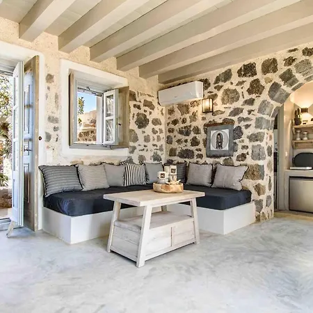 Apartment Pavlaina Complex Of Traditional Residences In Nisyros. Enjoy The Garden And The Sea View Emporeios (Nisyros)