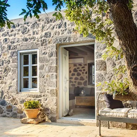 Pavlaina Complex Of Traditional Residences In Nisyros. Enjoy The Garden And The Sea View *