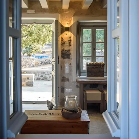 Pavlaina Complex Of Traditional Residences In Nisyros. Enjoy The Garden And The Sea View