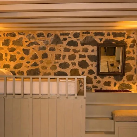 Pavlaina Complex Of Traditional Residences In Nisyros. Enjoy The Garden And The Sea View *